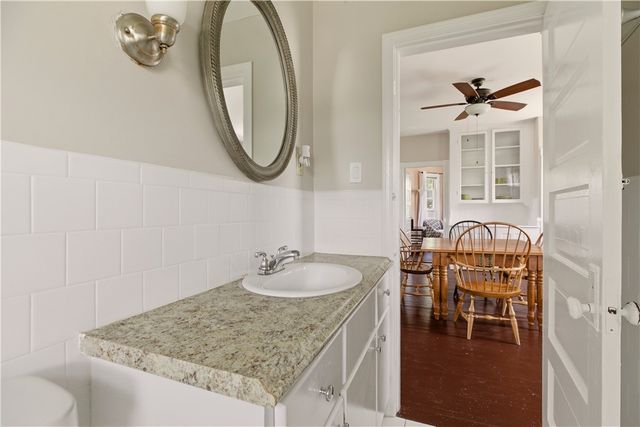 29 Prospect Street 3, Bristol, RI 02809