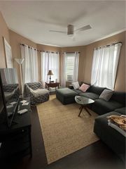 29 Prospect Street 3, Bristol, RI 02809
