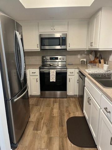 2842 HIGHLANDS BOULEVARD A, Palm Harbor, FL 34684