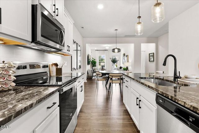 48 Paperwhite Place, Clayton, NC 27527