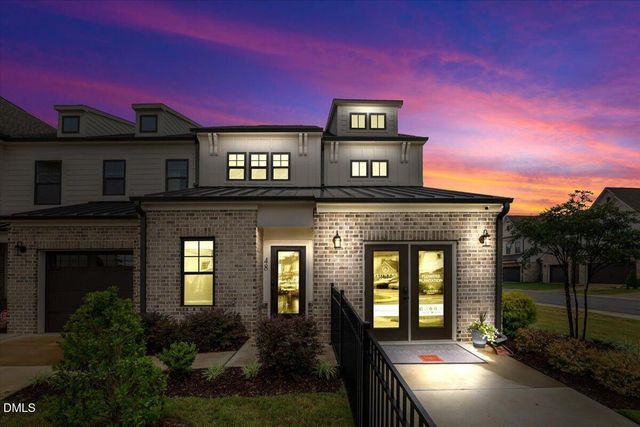 48 Paperwhite Place, Clayton, NC 27527