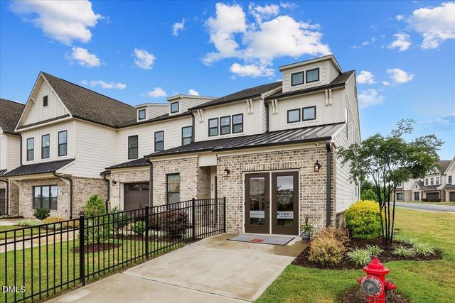48 Paperwhite Place, Clayton, NC 27527