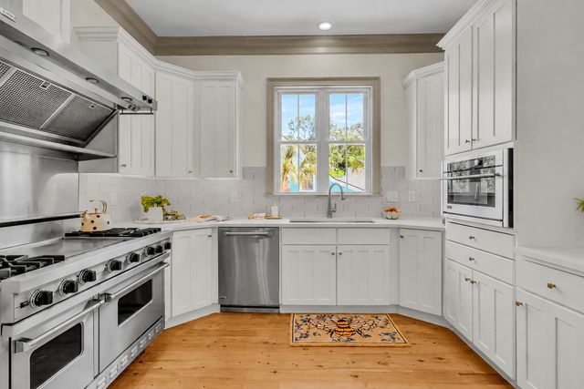 2017 Ashburton Way, Mount Pleasant, SC 29466