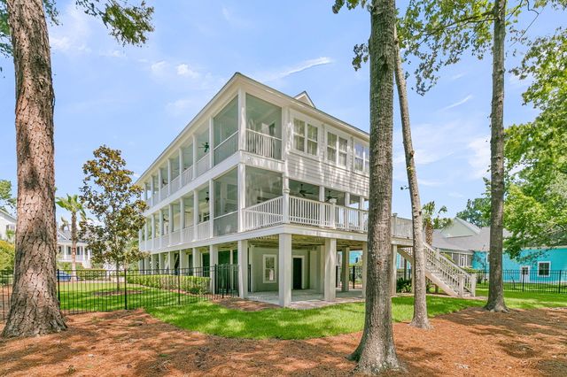 2017 Ashburton Way, Mount Pleasant, SC 29466