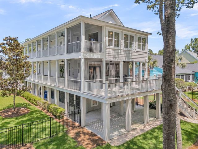 2017 Ashburton Way, Mount Pleasant, SC 29466