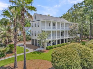 2017 Ashburton Way, Mount Pleasant, SC 29466