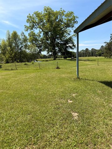 720 Haggerty Road, Karnack, TX 75661