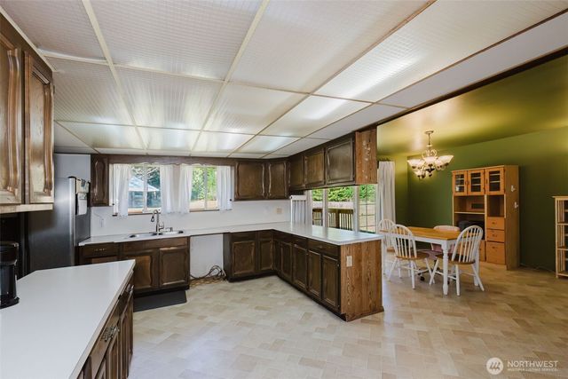 3236 NW Gillard Place, Seabeck, WA 98380