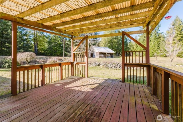 3236 NW Gillard Place, Seabeck, WA 98380