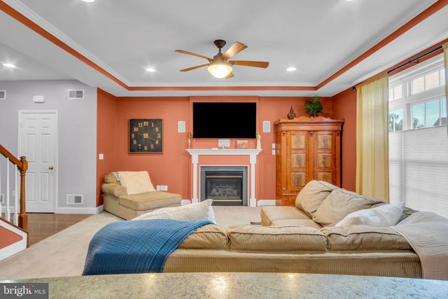 7433 VIEW CREST DR, Harrisburg, PA 17112