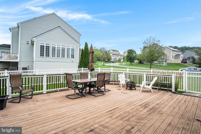 7433 VIEW CREST DR, Harrisburg, PA 17112