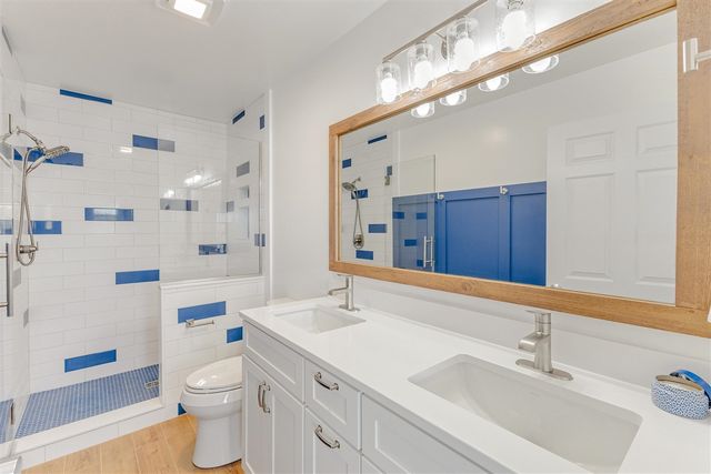 943 W Savidge Street, Spring Lake, MI 49456