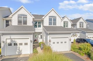 943 W Savidge Street, Spring Lake, MI 49456