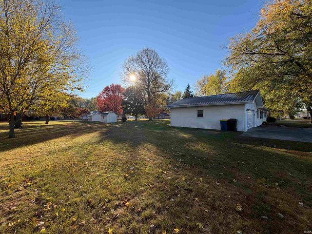 701 State Road 13, North Manchester, IN 46962