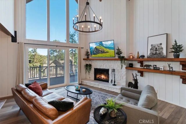 26599 Placer, Lake Arrowhead, CA 92352
