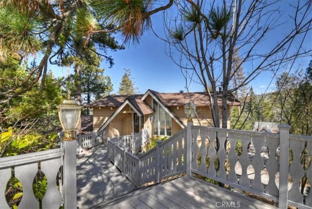26599 Placer, Lake Arrowhead, CA 92352