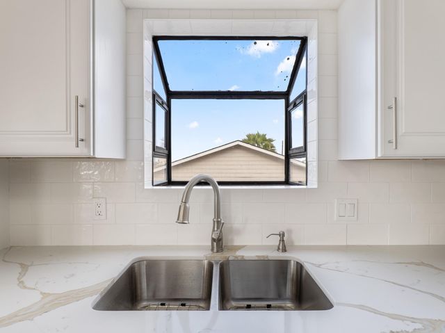 265 County Road 209, Sargent, TX 77414