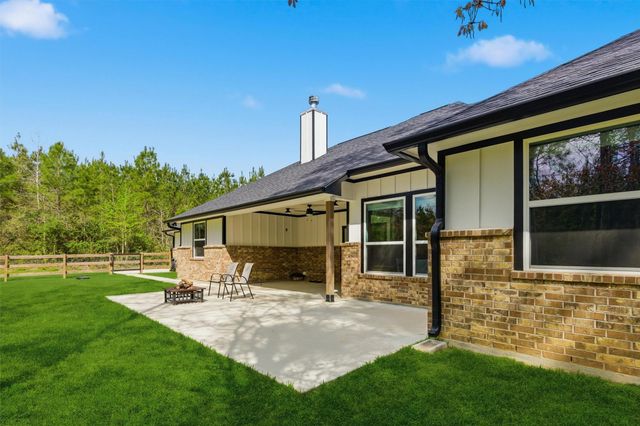 11958 High Branch Way, Willis, TX 77378