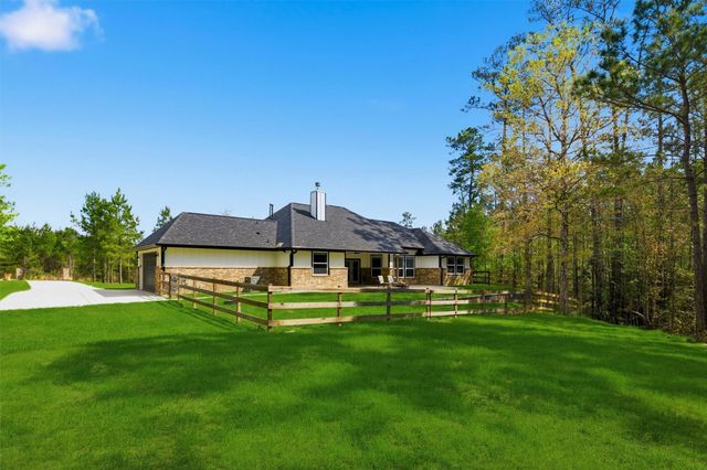 11958 High Branch Way, Willis, TX 77378