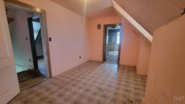 608 W 4th St, Walsenburg, CO 81089