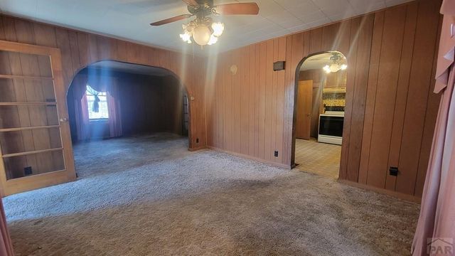 608 W 4th St, Walsenburg, CO 81089