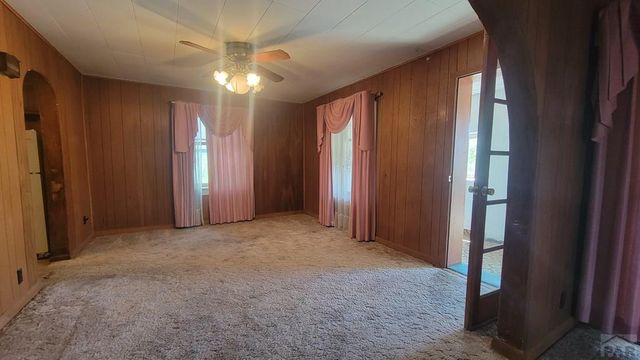 608 W 4th St, Walsenburg, CO 81089