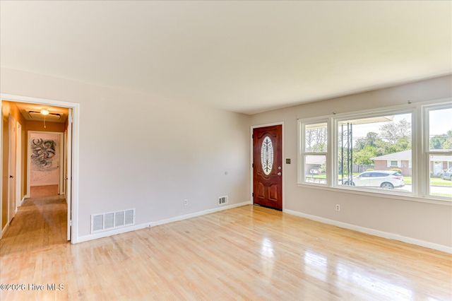 303 Serpentine Drive, North Augusta, SC 29841