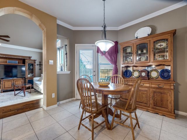 1605 San Carlos Drive, Van Alstyne, TX 75495