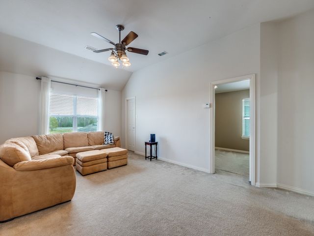 1605 San Carlos Drive, Van Alstyne, TX 75495