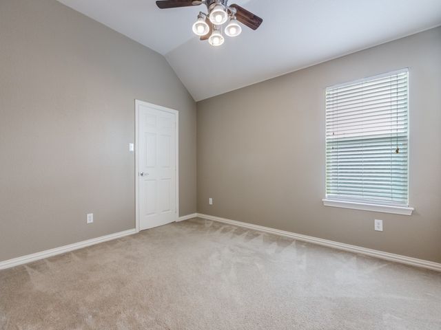 1605 San Carlos Drive, Van Alstyne, TX 75495