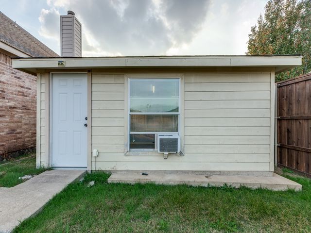 1605 San Carlos Drive, Van Alstyne, TX 75495