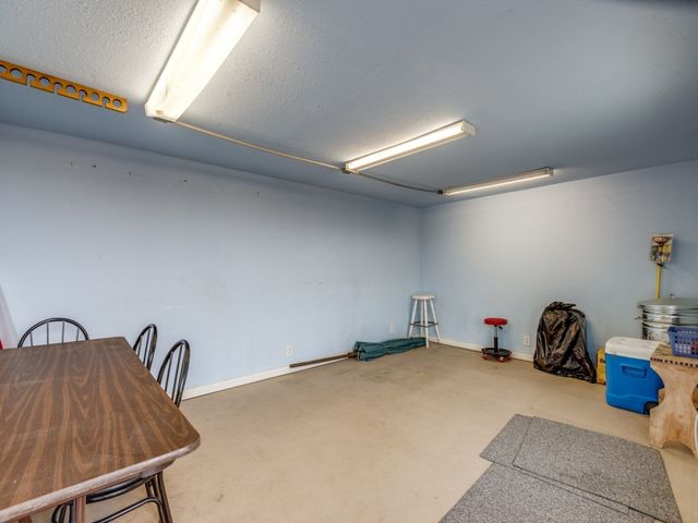 1605 San Carlos Drive, Van Alstyne, TX 75495