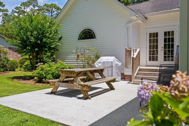 77 Capt Anthony White Ln., Georgetown, SC 29440