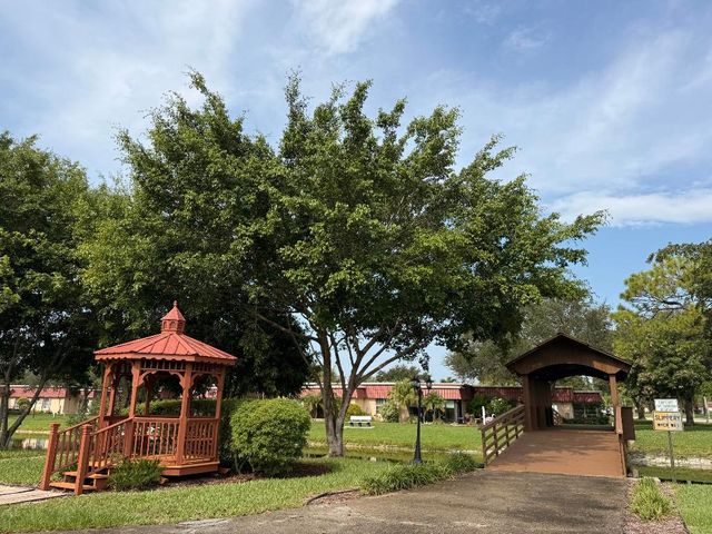 734 Nantucket Circle, Lake Worth, FL 33467