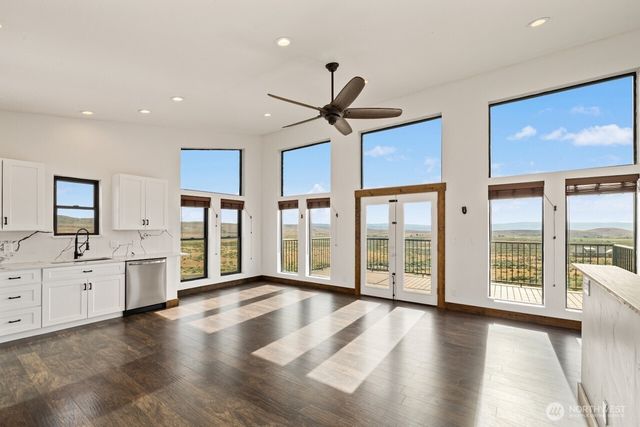 1171 Sage Hills Drive, Ellensburg, WA 98926