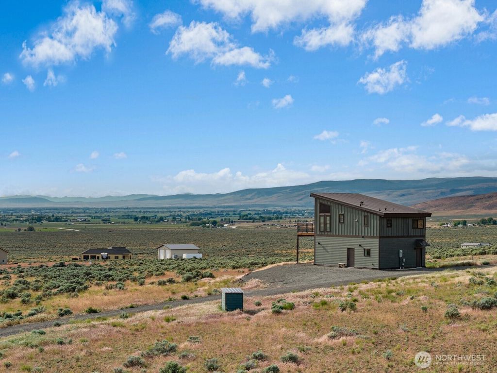 1171 Sage Hills Drive, Ellensburg, WA 98926