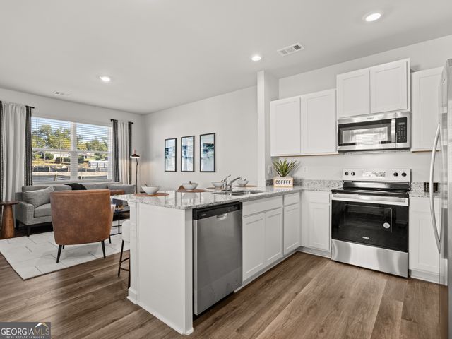 5989 Skylar Drive Drive 70, Atlanta, GA 30336