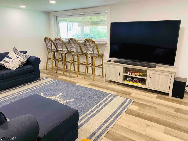 857 E Shore Rd, West Milford Twp., NJ 07421