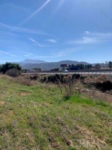 5242 C Street, Banning, CA 92220