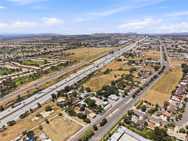 5242 C Street, Banning, CA 92220