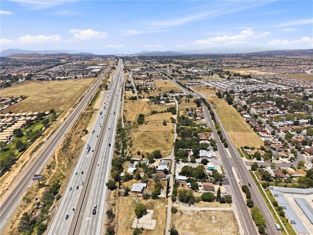 5242 C Street, Banning, CA 92220