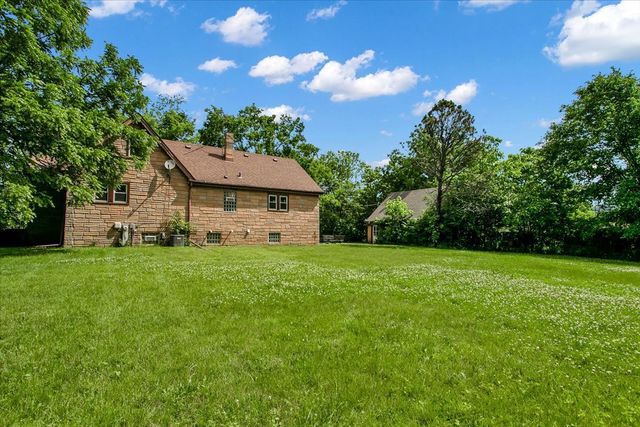 23119 CENTRAL PARK Avenue, Richton Park, IL 60471