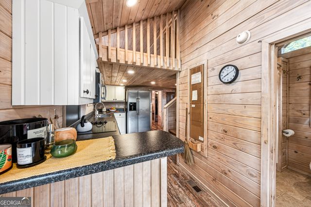 664 River Vista Drive, Dillard, GA 30537