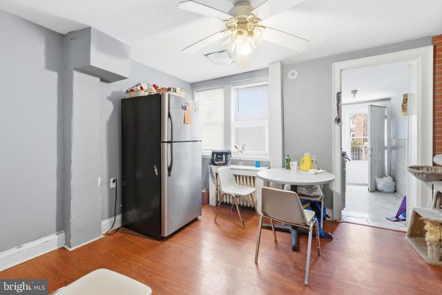 1079 TRENT RD, Camden, NJ 08104