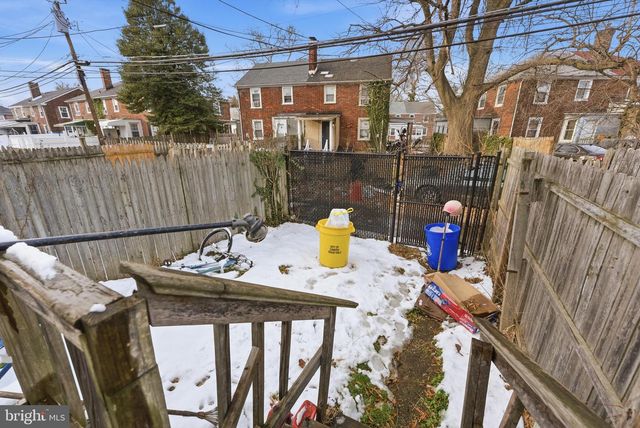 1079 TRENT RD, Camden, NJ 08104