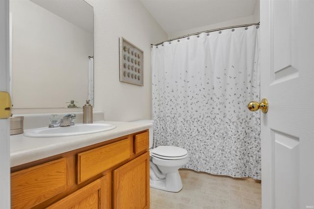 1648 W Hennessey Street, Bloomington, IN 47403