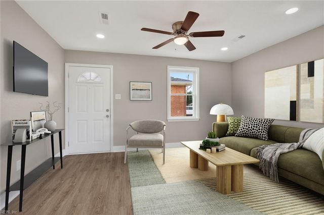 2713 Hickory ST, Portsmouth, VA 23707