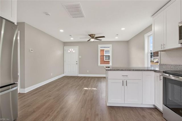 2713 Hickory ST, Portsmouth, VA 23707