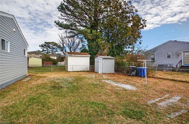 2713 Hickory ST, Portsmouth, VA 23707