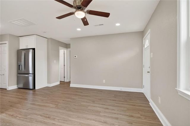 2713 Hickory ST, Portsmouth, VA 23707